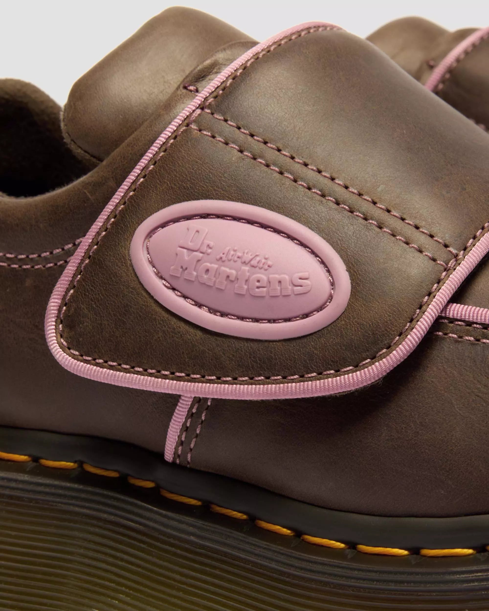 Buzz Strap Wyoming Leather Shoes