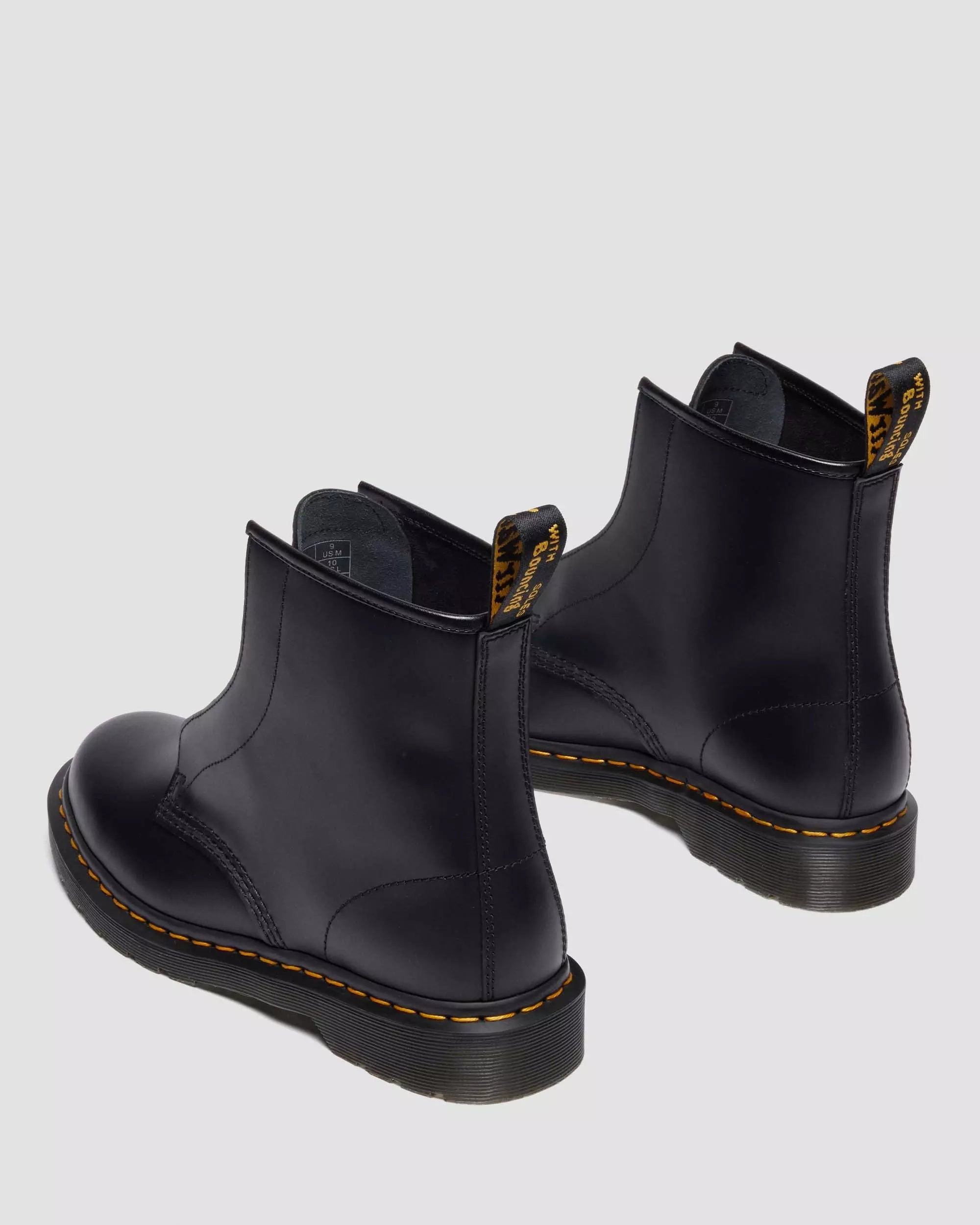 1460 LACELESS Smooth Leather Slip On Boots