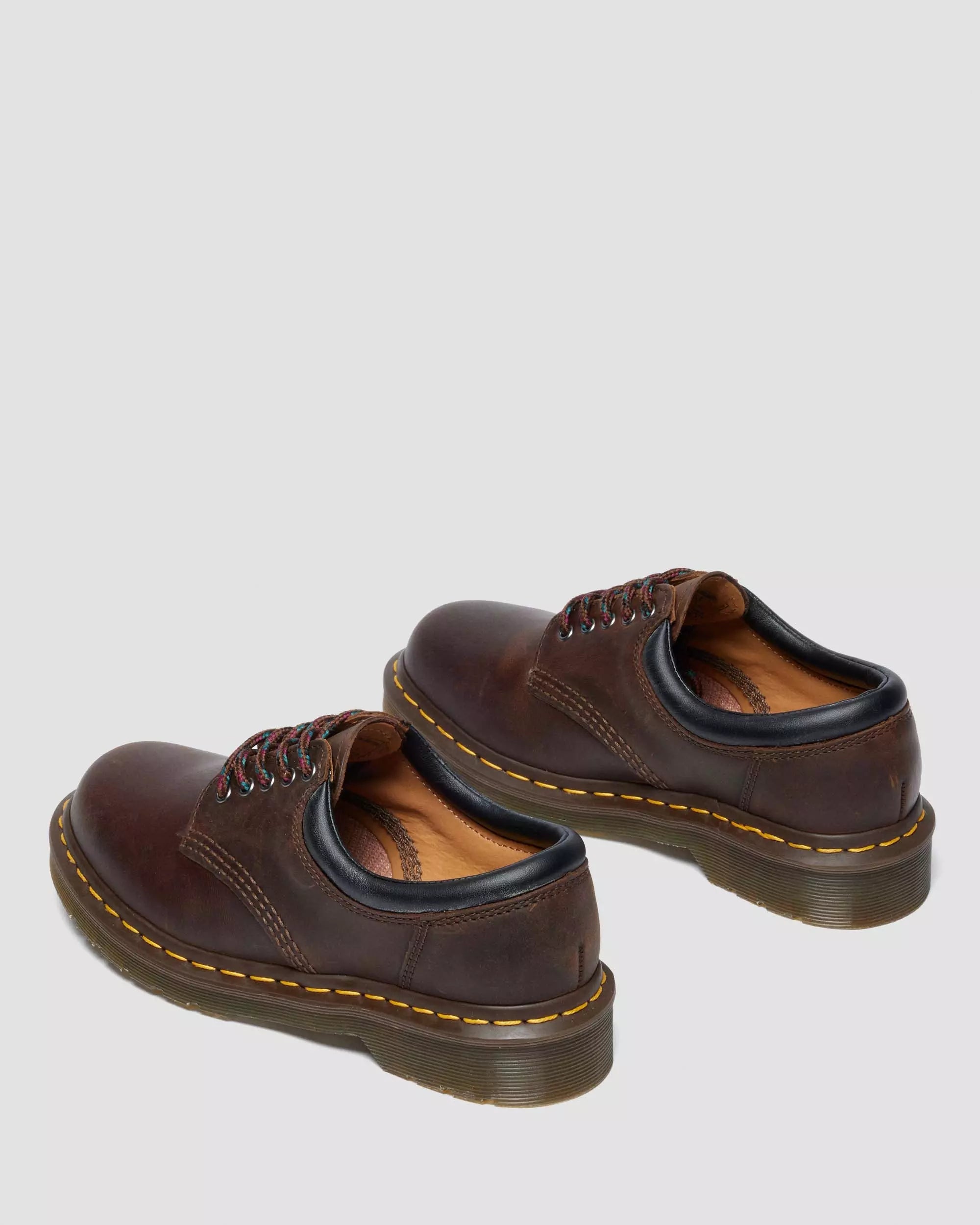 8053 Crazy Horse Leather Casual Shoes