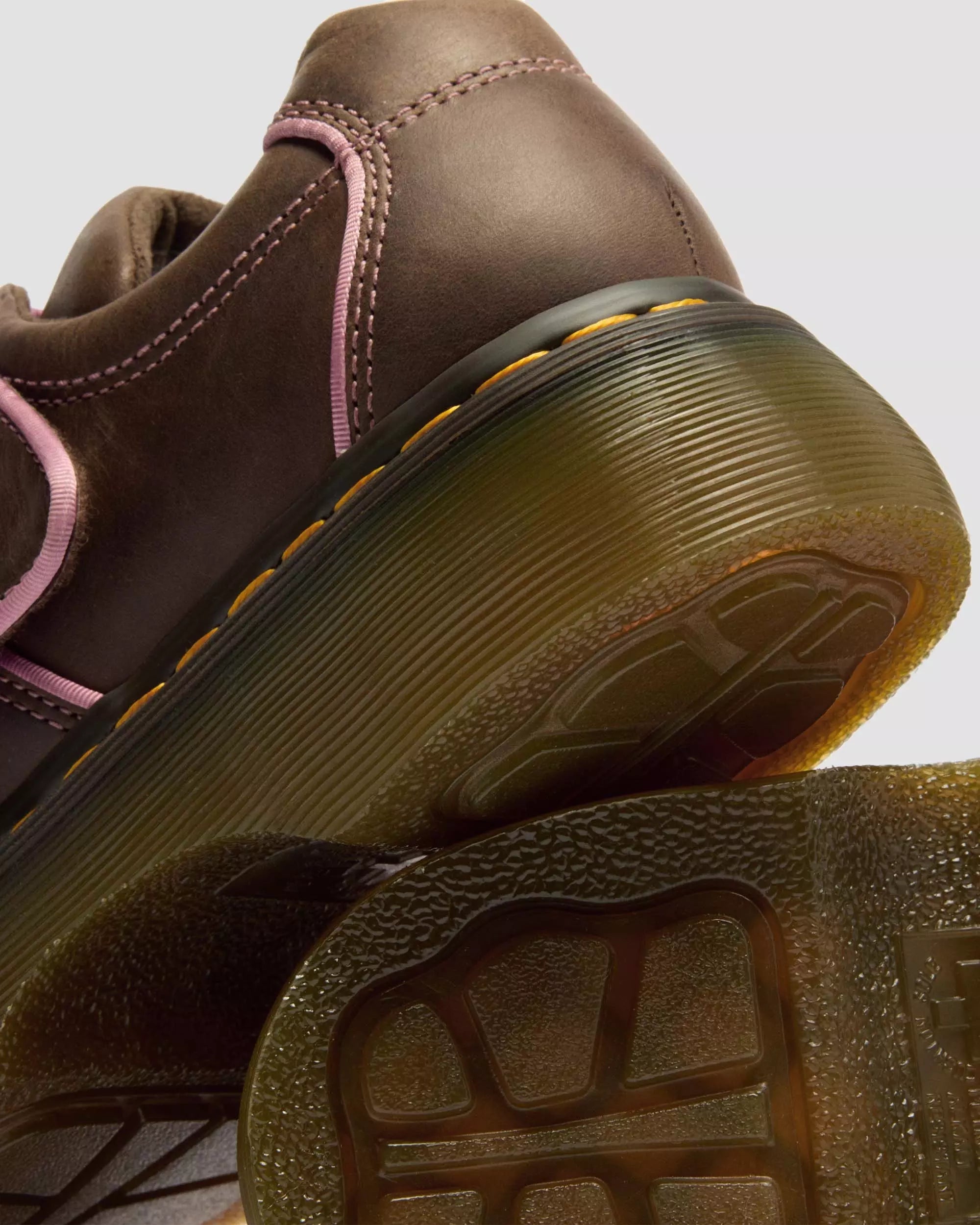 Buzz Strap Wyoming Leather Shoes