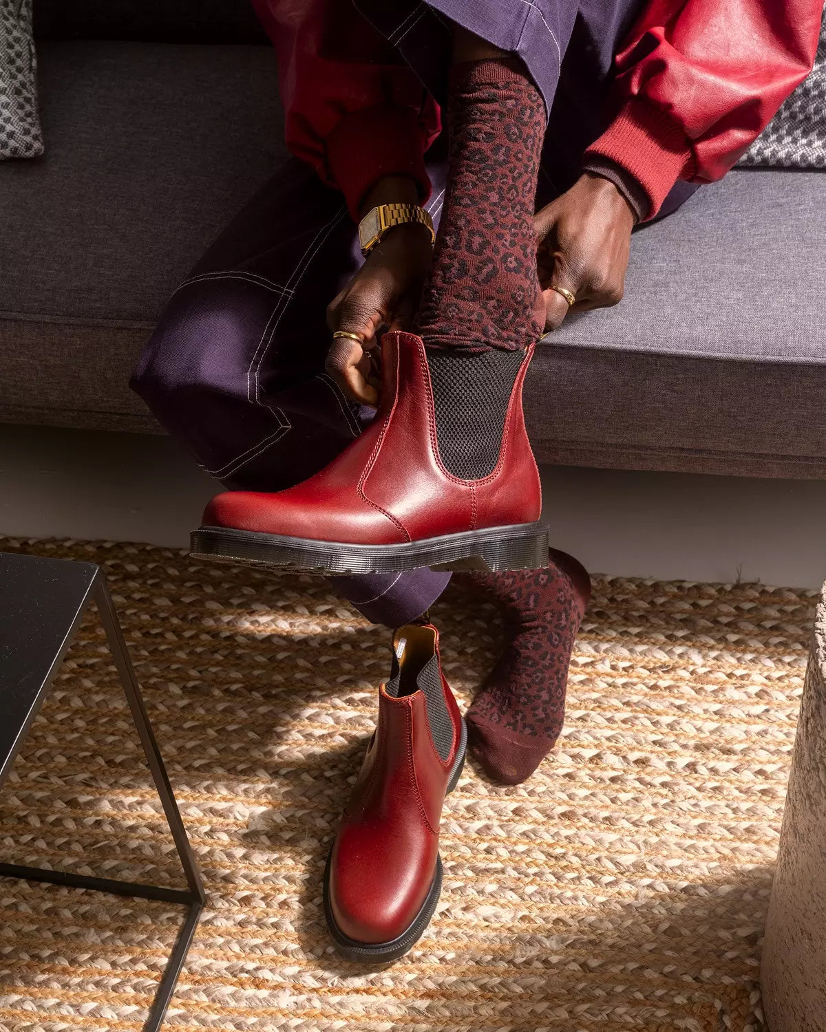 2976 Made In England Classic Calf Leather Chelsea Boots