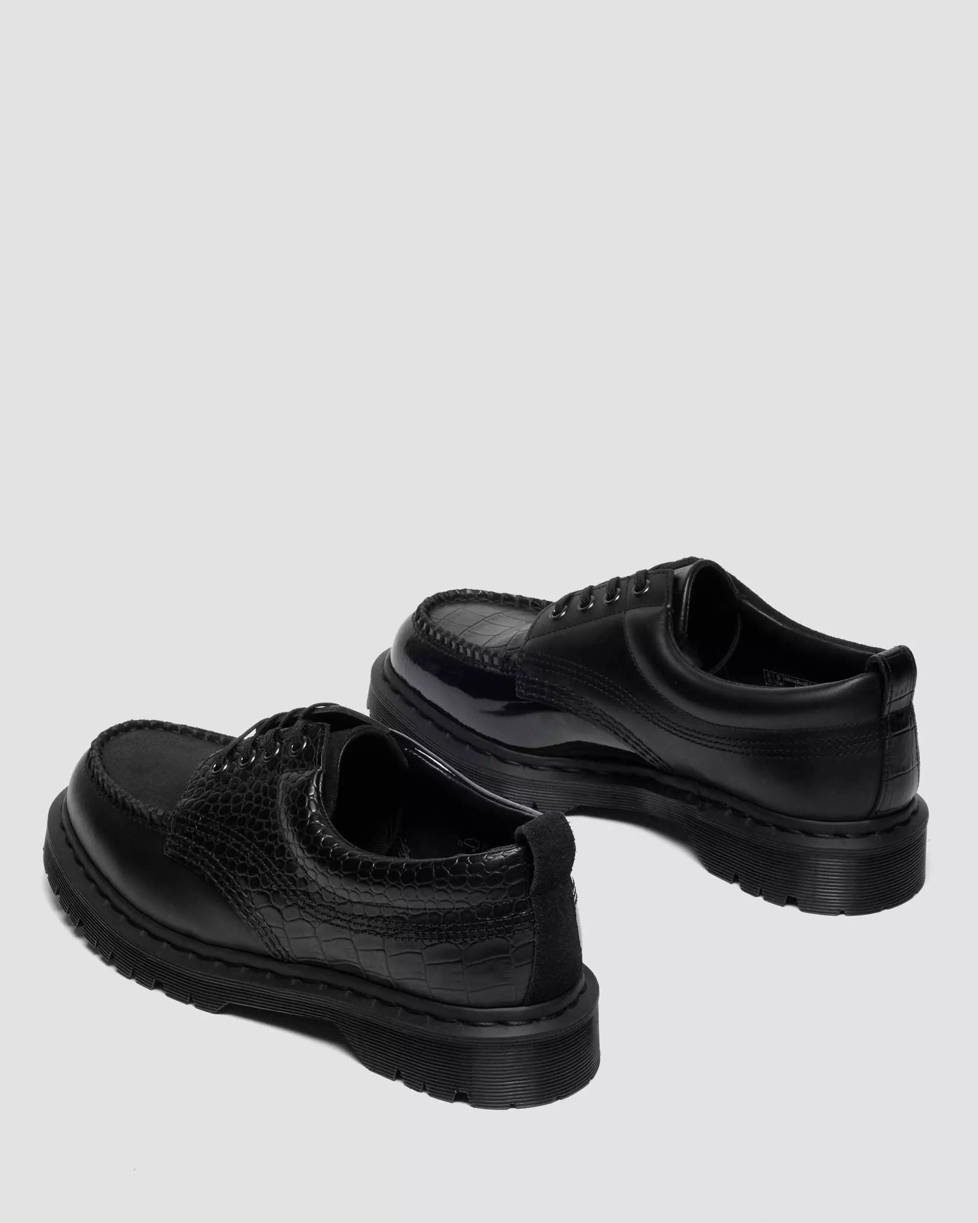 Lowell Beams Moc Toe Shoes
