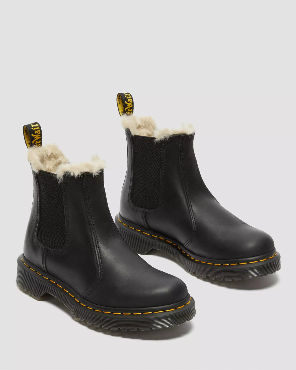2976 Women's Women's Faux Fur Lined Chelsea Boots