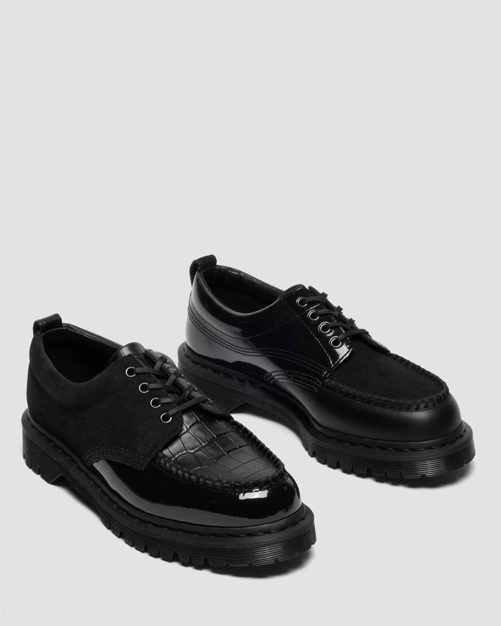 Lowell Beams Moc Toe Shoes