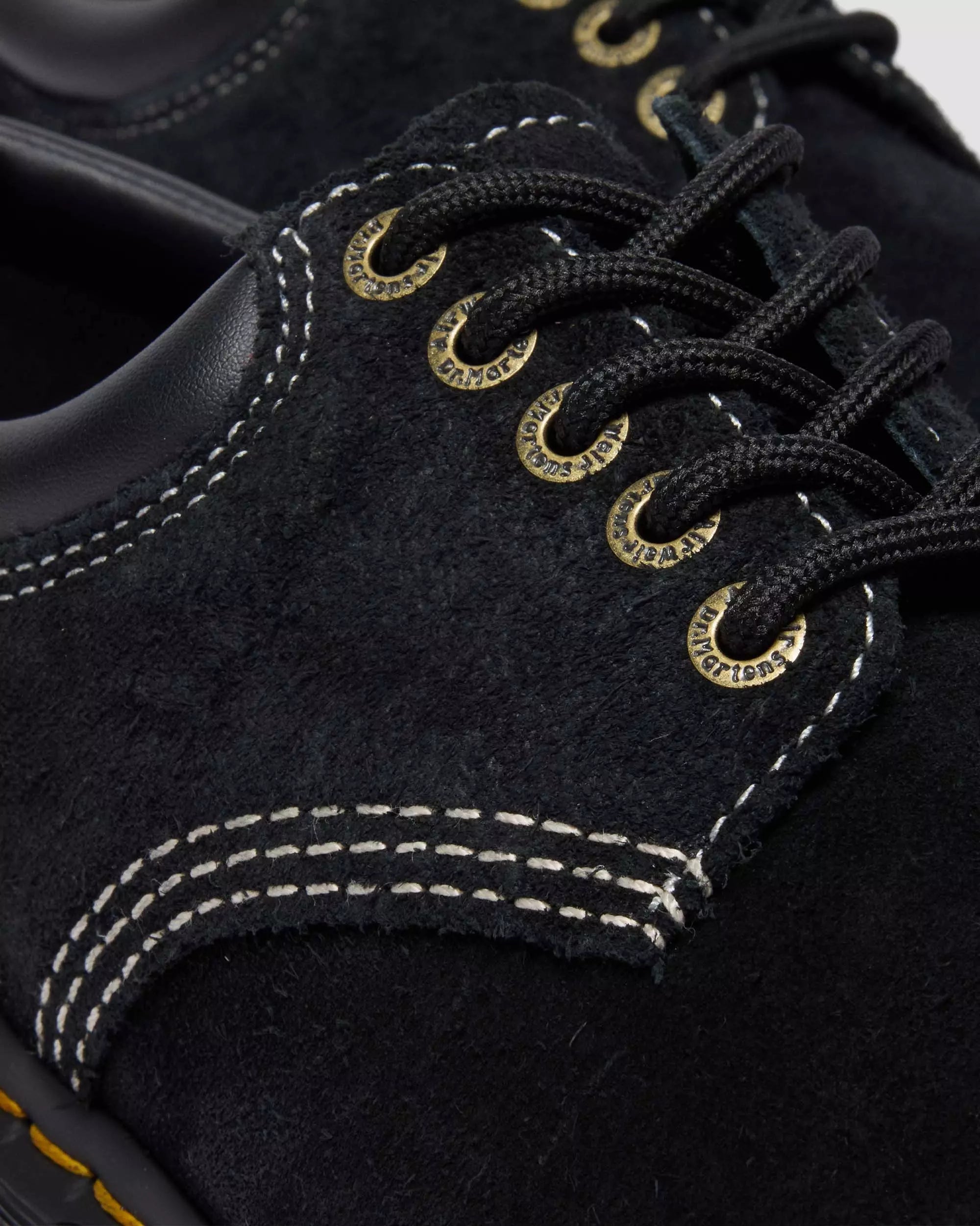8053 DISTRESSED SUEDE SHOES