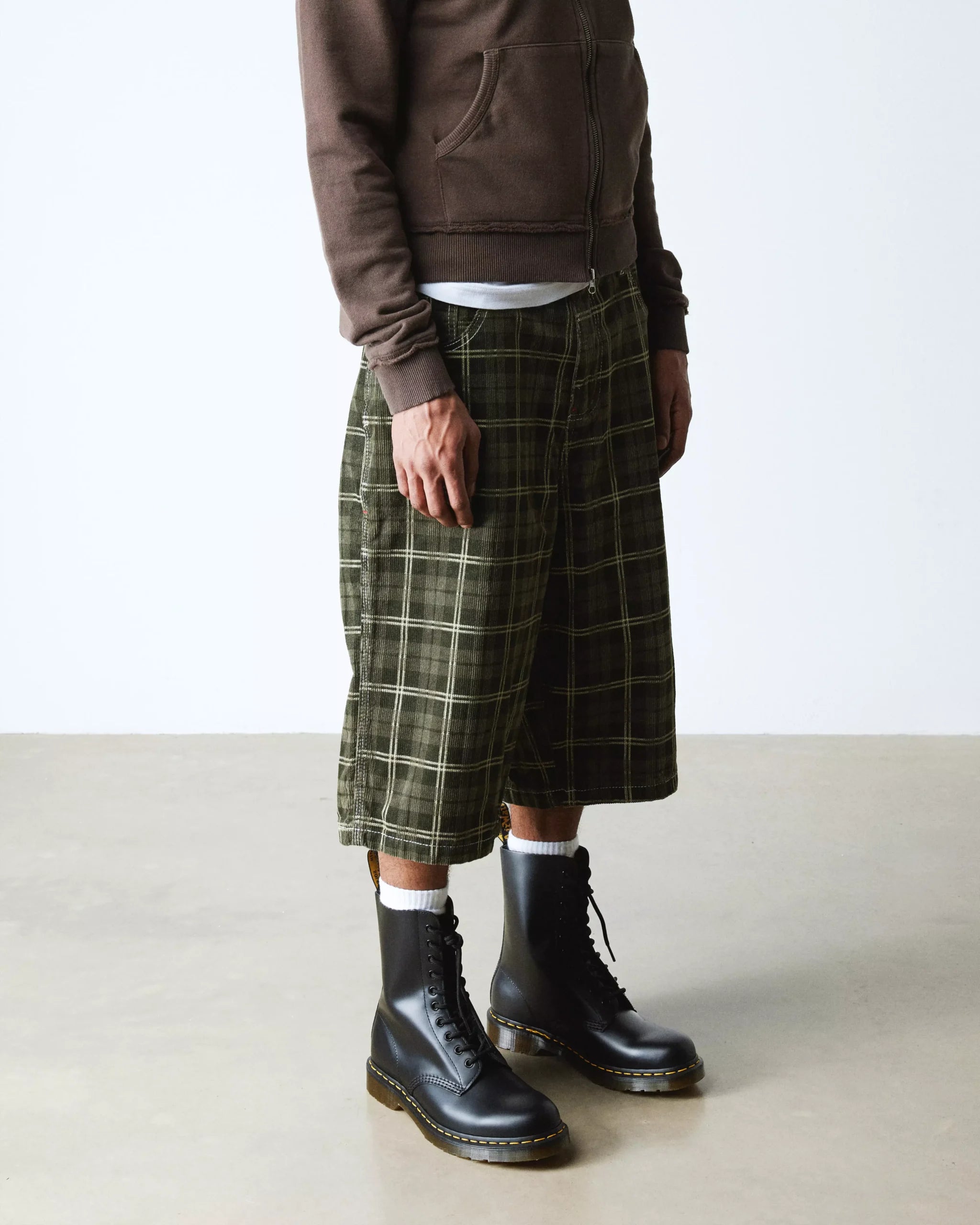 1490 Smooth Leather Mid Calf Boots
