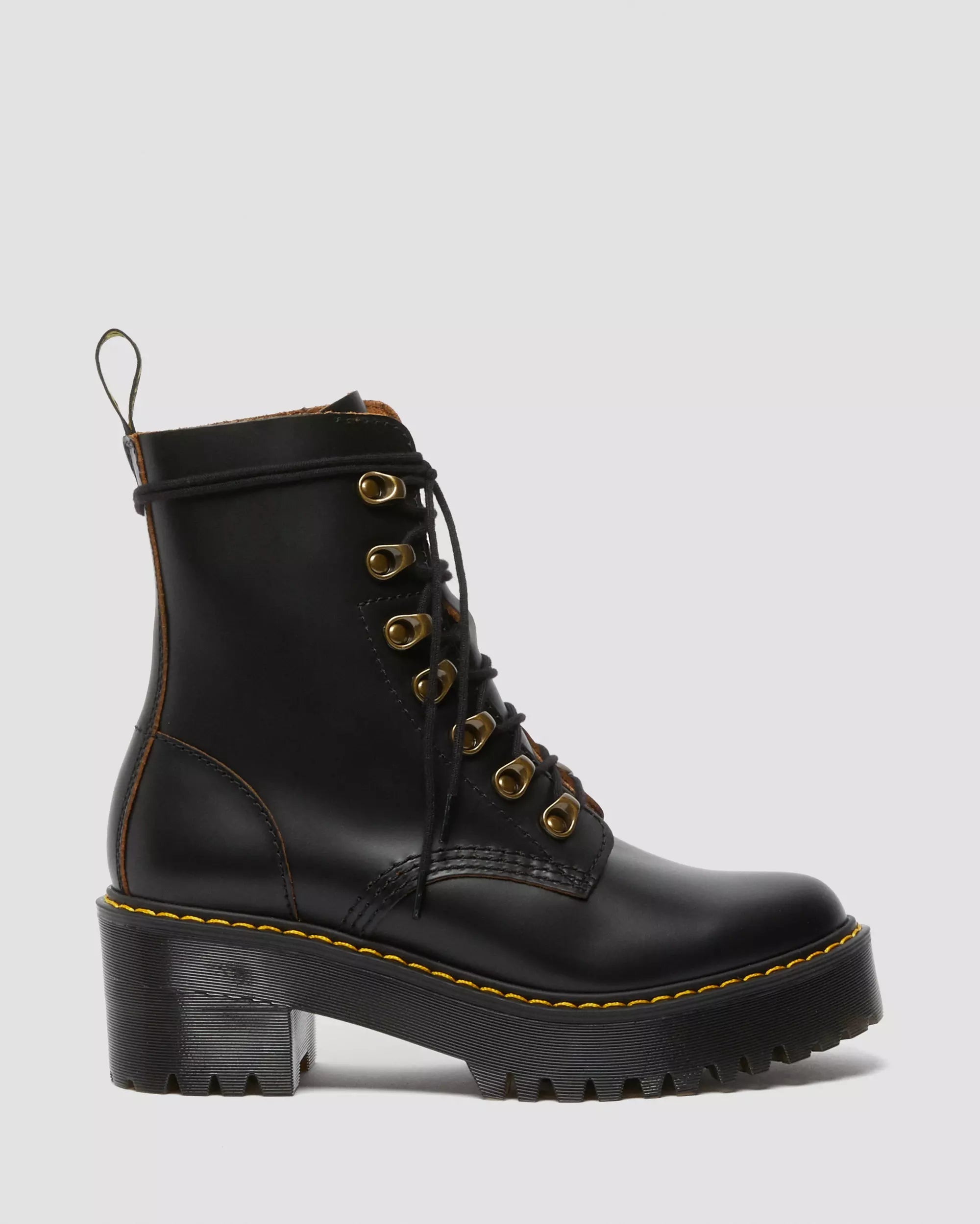 Leona Women's Vintage Smooth Leather Heeled Boots
