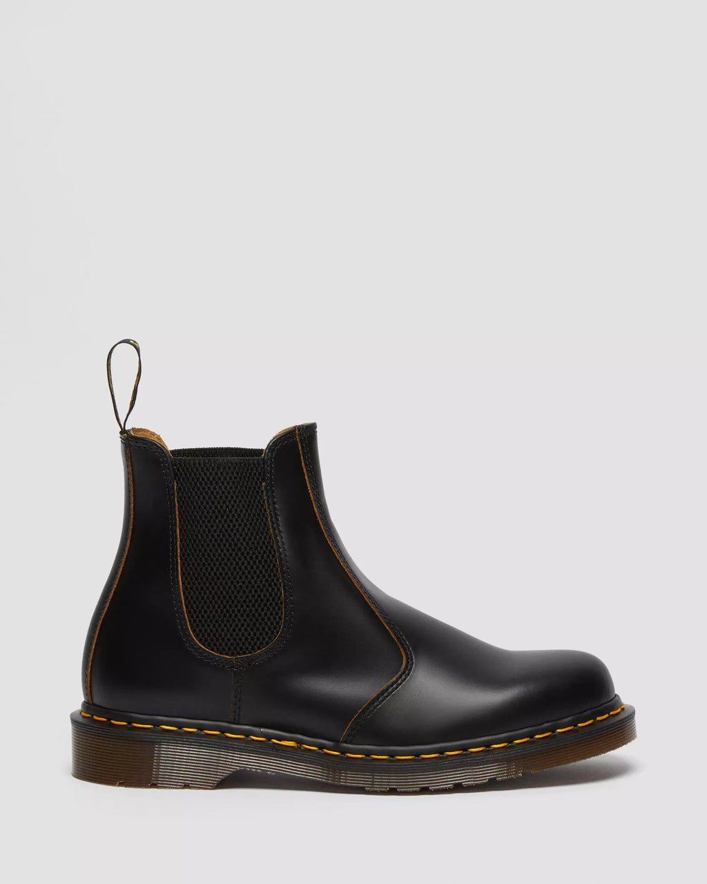 2976 Vintage Made In England Leather Chelsea Boots