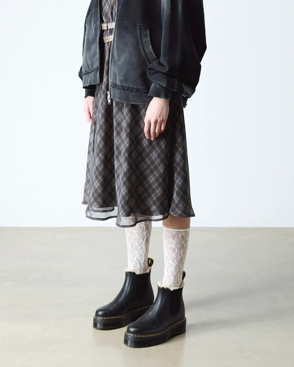 2976 Faux Fur Lined Platform Chelsea Boots