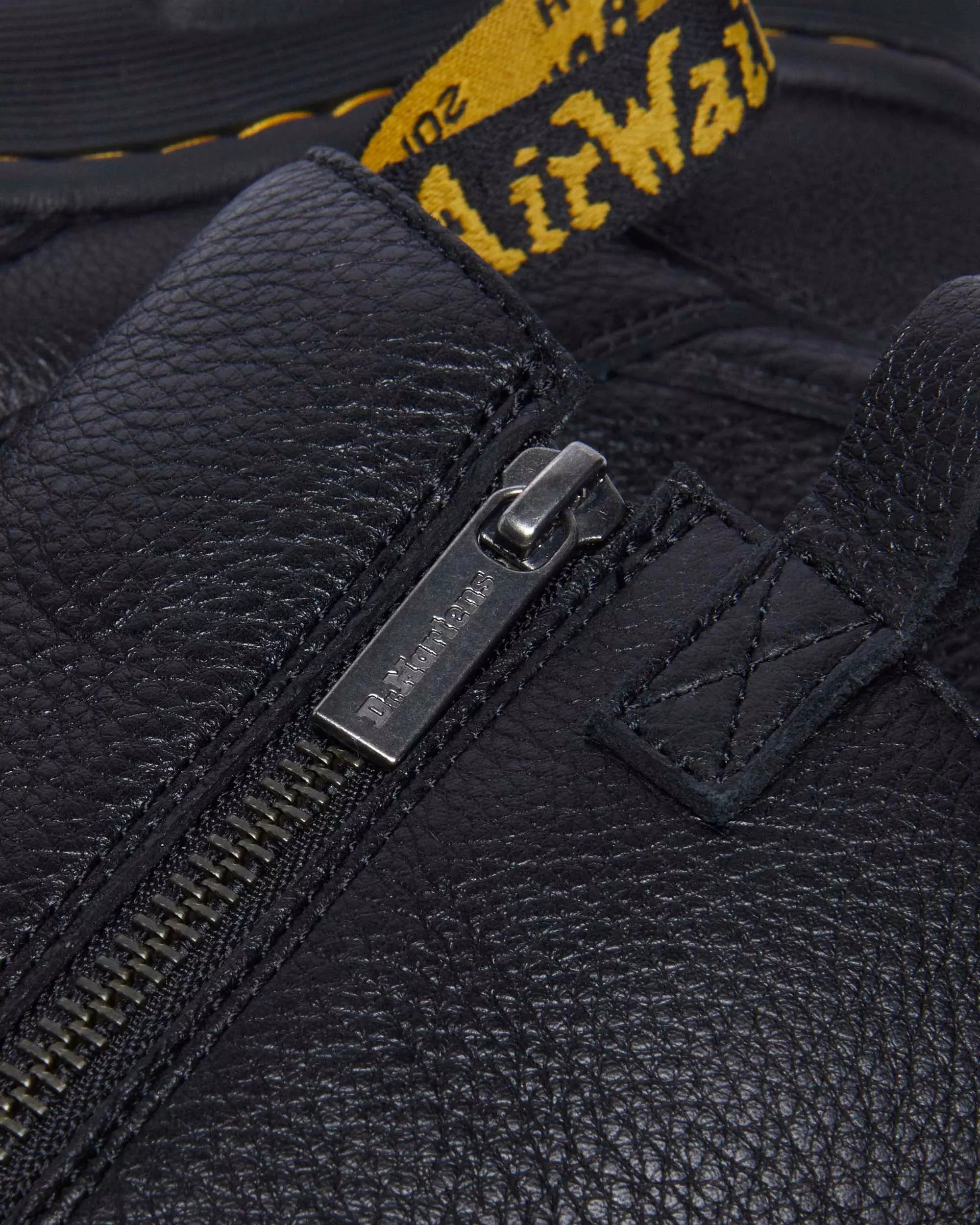 DMXL Leather Rigger Boots